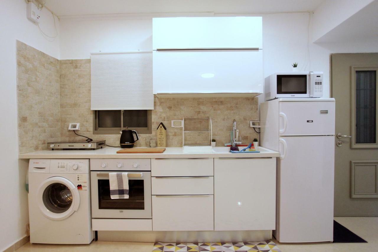 Modern Home In The Heart Of Nachlaot Jerusalem Exteriör bild