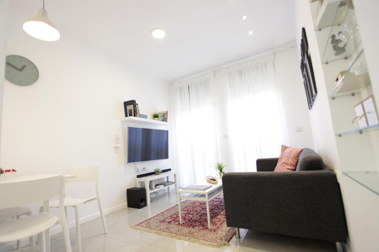 Modern Home In The Heart Of Nachlaot Jerusalem Exteriör bild